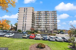 3245 Rio Dr, Falls Church, VA 22041 - Photo 2