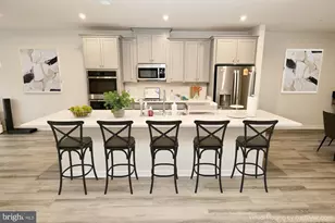 4619 Olivine Dr, Chantilly, VA 20151 - Photo 4