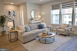4619 Olivine Dr, Chantilly, VA 20151 - Photo 2