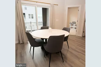 4619 Olivine Drive, Chantilly, VA 20151 - Photo 6