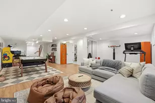 370 Holmes Dr NW, Vienna, VA 22180 - Photo 52