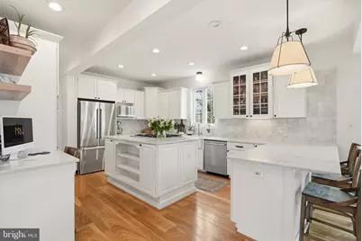 370 Holmes Drive NW, Vienna, VA 22180 - Photo 26