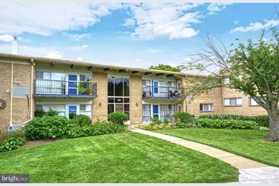 4901 Americana Drive #202, Annandale, VA 22003 - Photo 2
