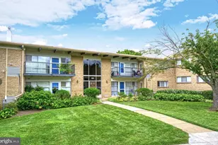 4901 Americana Dr, Annandale, VA 22003 - Photo 2