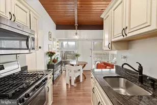 4901 Americana Dr, Annandale, VA 22003 - Photo 10