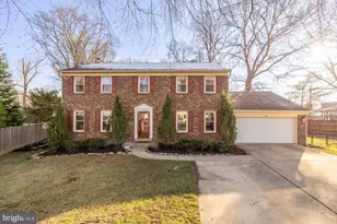 5302 Mayfair Ct, Alexandria, VA 22310 - Photo 1