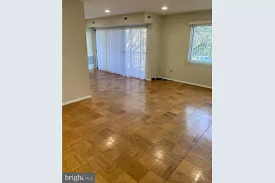 2911 Charing Cross Road #10, Falls Church, VA 22042 - Photo 4