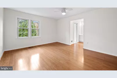 2880 Kelly Square, Vienna, VA 22181 - Photo 16