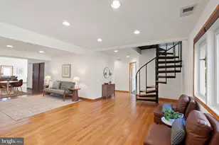 8737 Redman St, Springfield, VA 22153 - Photo 4