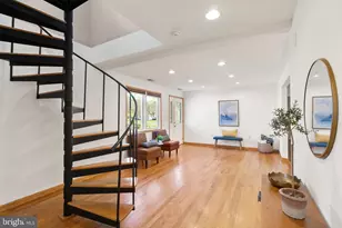 8737 Redman St, Springfield, VA 22153 - Photo 42