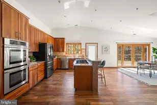 8737 Redman St, Springfield, VA 22153 - Photo 12