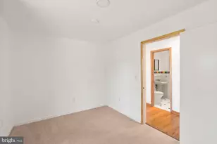 8737 Redman St, Springfield, VA 22153 - Photo 36