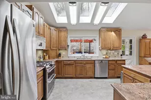 4226 Holborn Ave, Annandale, VA 22003 - Photo 12