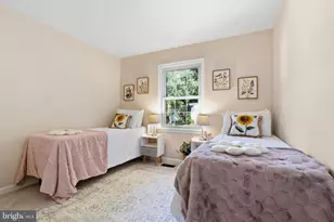 6404 Phillip Ct, Springfield, VA 22152 - Photo 42