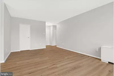 6641 Wakefield Drive #112, Alexandria, VA 22307 - Photo 4