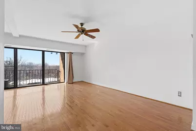 4414 Island Place #302, Annandale, VA 22003 - Photo 10