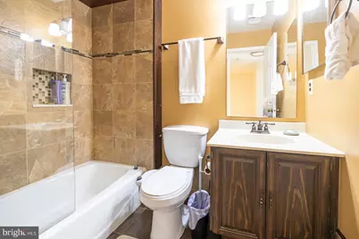 8009 Bethelen Woods Lane, Springfield, VA 22153 - Photo 22