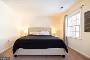 8009 Bethelen Woods Ln, Springfield, VA 22153 - Photo 18