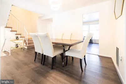 8009 Bethelen Woods Lane, Springfield, VA 22153 - Photo 4