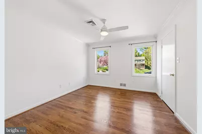 1609 East Avenue, McLean, VA 22101 - Photo 28