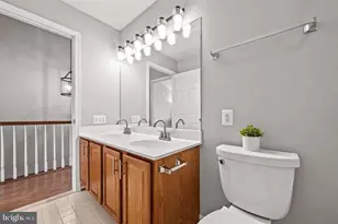 11503 Rothbury Square, Fairfax, VA 22030 - Photo 18