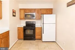 7504 Ashby Ln, Alexandria, VA 22315 - Photo 12