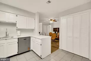 3117 Patrick Henry Dr, Falls Church, VA 22044 - Photo 4