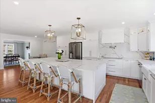 11309 Hunting Horse Dr, Fairfax Station, VA 22039 - Photo 10