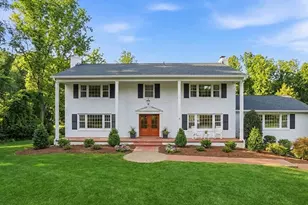 11309 Hunting Horse Dr, Fairfax Station, VA 22039 - Photo 1