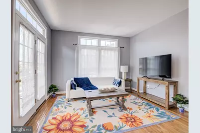 8410 Chaucer House Court, Lorton, VA 22079 - Photo 22