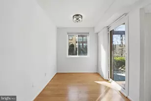 2817 Jermantown Rd, Oakton, VA 22124 - Photo 6