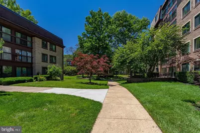 2817 Jermantown Road #107, Oakton, VA 22124 - Photo 20