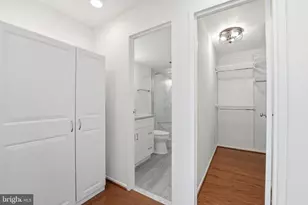 2817 Jermantown Rd, Oakton, VA 22124 - Photo 12