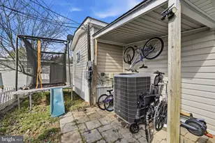 11283 Mobile Dr, Fairfax, VA 22030 - Photo 22