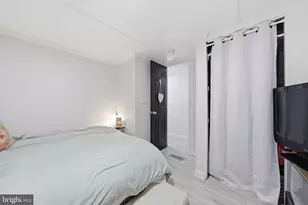 11283 Mobile Dr, Fairfax, VA 22030 - Photo 16