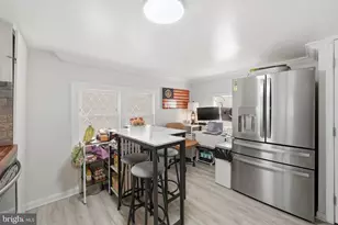 11283 Mobile Dr, Fairfax, VA 22030 - Photo 10