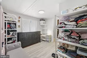 11283 Mobile Dr, Fairfax, VA 22030 - Photo 12