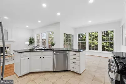 2460 Leyland Ridge Road, Herndon, VA 20171 - Photo 8