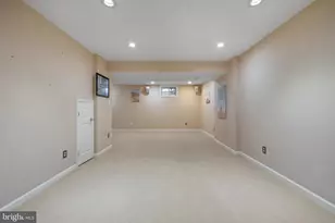 1439 Millikens Bend Rd, Herndon, VA 20170 - Photo 26