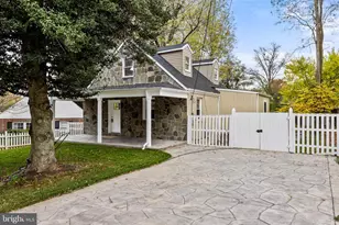 7213 Tyler Ave, Falls Church, VA 22042 - Photo 2