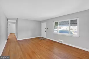 6001 Dinwiddie St, Springfield, VA 22150 - Photo 8