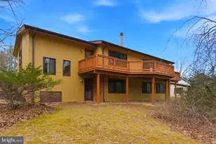 11203 Leatherwood Dr, Reston, VA 20191 - Photo 44