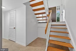 11203 Leatherwood Dr, Reston, VA 20191 - Photo 30
