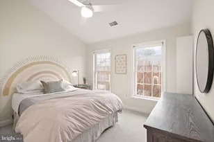 9969 Cyrandall Dr, Oakton, VA 22124 - Photo 28