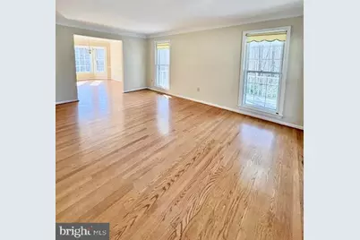 6825 Spring Beauty Court, Springfield, VA 22152 - Photo 8