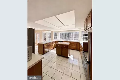 6825 Spring Beauty Court, Springfield, VA 22152 - Photo 10