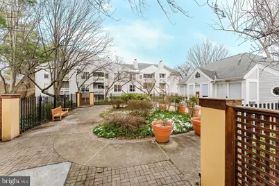 10300 Appalachian Circle #208, Oakton, VA 22124 - Photo 32