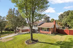 5633 Inverchapel Rd, Springfield, VA 22151 - Photo 34