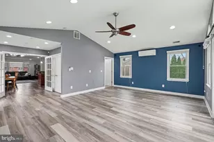 5633 Inverchapel Rd, Springfield, VA 22151 - Photo 16