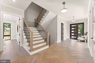 917 Timber Lane SW, Vienna, VA 22180 - Photo 18